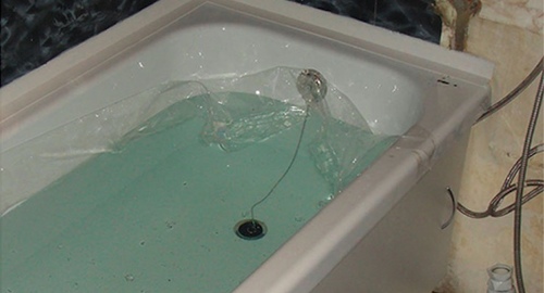 Установкой акрилового вкладыша | Зея